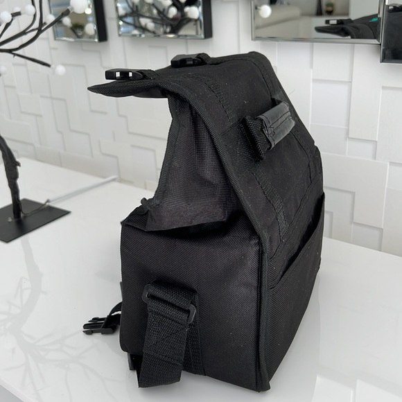 Camera and Camcorder Bag - Picture 11 of 11